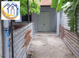 Bán lô đất cực đẹp, khu dân cư hiện hữu, khu đất có sẵn nhà cấp 4, rất thuận tiện mua ở ngay, đường Thạnh Lộc 29, Q12, Tp Hồ Chí Minh