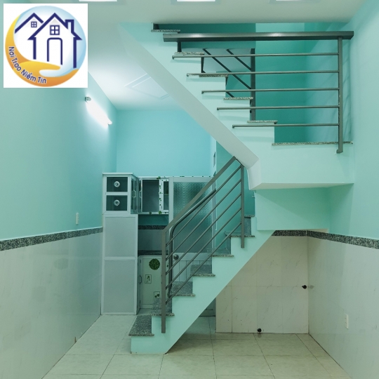 Bán Căn nhà 1 lầu 2PN, nhà mới đẹp như hình, đường rộng xe hơi đi thoải mái - Liên hệ xem nhà:0981 966 337