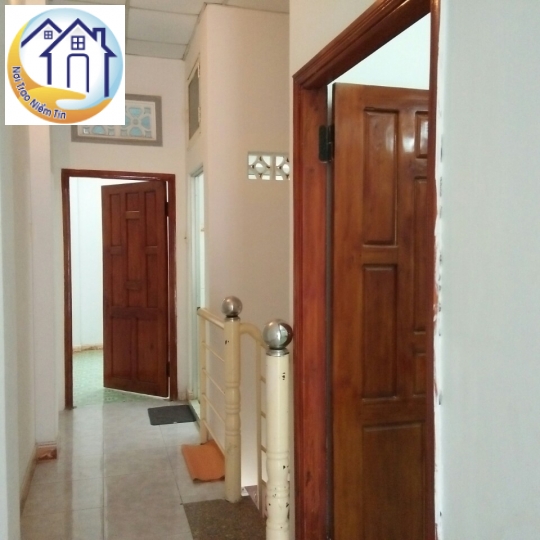 Nhà bán Thạnh Lộc 15, sổ hồng riêng, 1 lầu 3 PN, 4x13m, hẻm xe hơi, giá 2.85 tỷ, Vay bank 70%