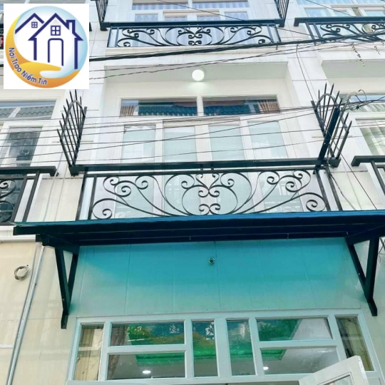 Bán nhà 1 trệt, 2 lầu, sân thượng, ngay trung tâm Quận 12, Tp HCM - LH: 0981 966 337