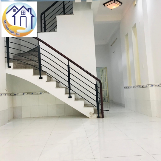 Bán căn nhà sổ hồng riêng, DT:4x16,5m, sàn BTCT, đúc 1 Trệt  1 Lầu , 2PN, 2WC - gía chỉ 2,65 tỷ