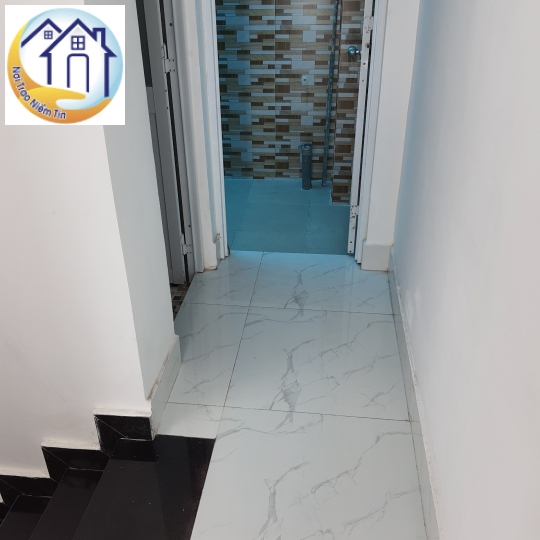 BÁN NHÀ 1 TRỆT 2 LẦU, SÂN THƯỜNG, GIÁ CHỈ 1 TỶ 2 TRĂM 80 MƯƠI TRIỆU ĐỒNG.
