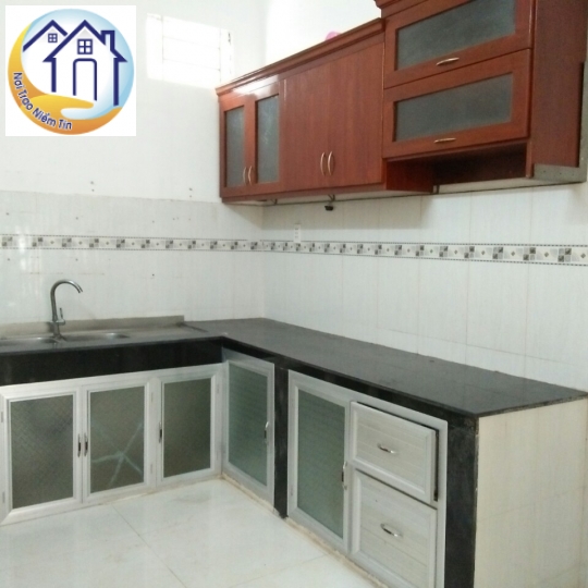 Nhà bán Thạnh Lộc 15, sổ hồng riêng, 1 lầu 3 PN, 4x13m, hẻm xe hơi, giá 2.85 tỷ, Vay bank 70%