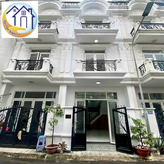CHO THUÊ NHÀ NGUYÊN CĂN, 1 TRỆT 3 LẦU, 4 PHÒNG NGỦ, ĐƯỜNG HÀ HUY GIÁP, QUẬN 12, TP HCM