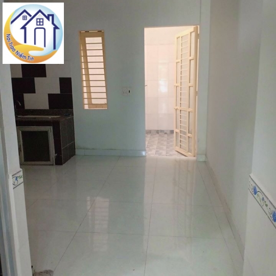 Bán căn nhà sổ hồng riêng, DT:4x16,5m, sàn BTCT, đúc 1 Trệt  1 Lầu , 2PN, 2WC - gía chỉ 2,65 tỷ