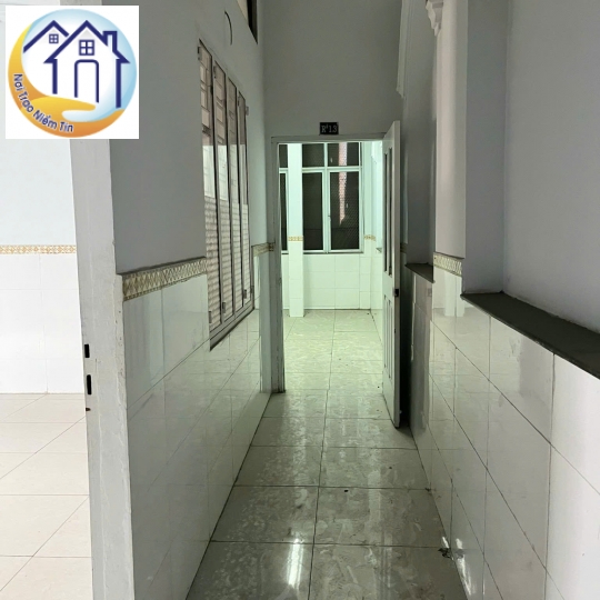 CHO THUÊ NHÀ MẶT TIỀN ĐƯỜNG HOÀNG VĂN THỤ, P2, TÂN BÌNH, Tp HCM,  4 LẦU,